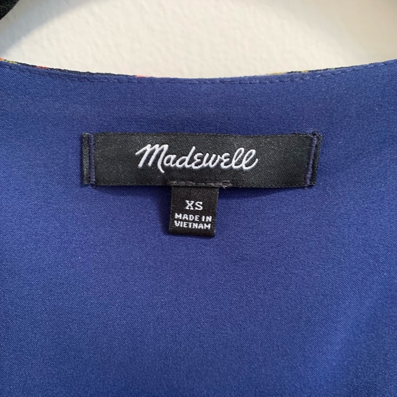 Madewell Vervain Ruffle-Sleeve Wrap Dress in Moonless Floral Size XS - Picture 7 of 11